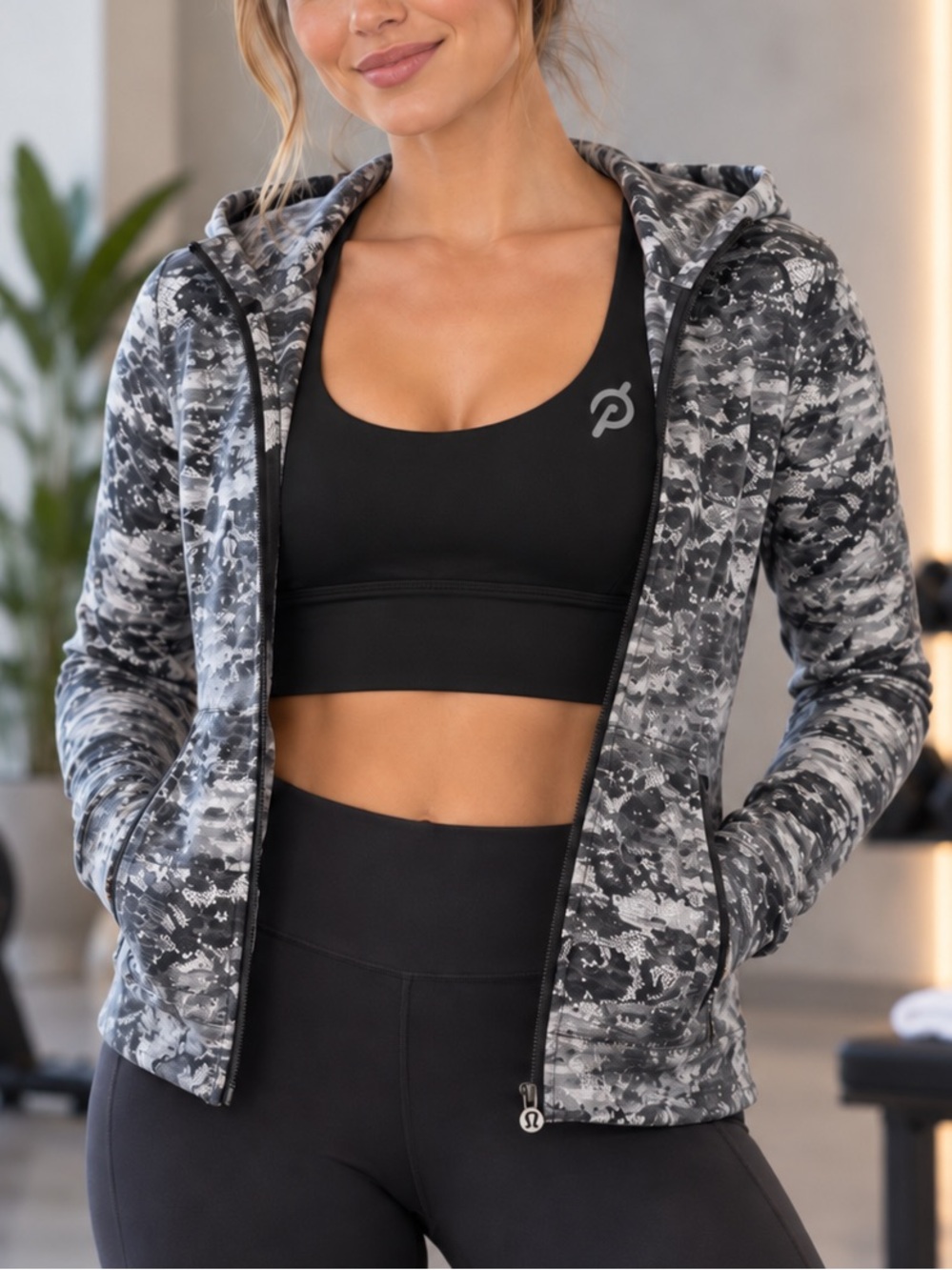 BUNDLE lululemon Scuba Hoodie Laceoflage Polar 4 + Peloton lululemon Align Bra